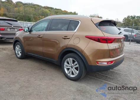 2017 Kia Sportage Lx z USA, uszkodzony, nr VIN KNDPMCAC5H7056919